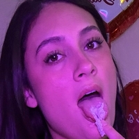 Емма Сонне Оголені