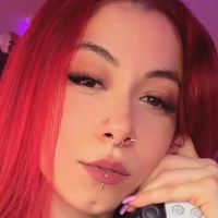 Емні Таг Оголені