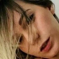 Енна Міллер Оголені