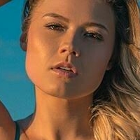 Ерін Ніколь Оголені