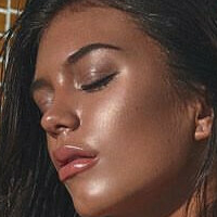 Ерін Віллертон Оголені