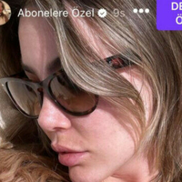 Есинчепни Оголені