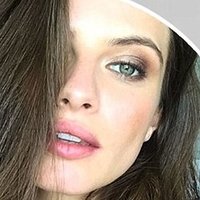 Джорджина Говард Оголені