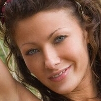 Хейлі Саммер Оголені