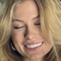 Хейлі Стоун Оголені