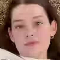 Хейлі Бру Оголені