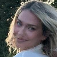 Ганна Едвінсон Оголені