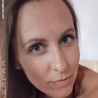 Ганна Мейв Оголені