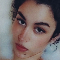 хедієнреді Оголені