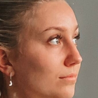 Голлі Ломас Оголені