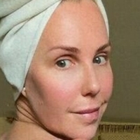 Голлі Рендалл Оголені