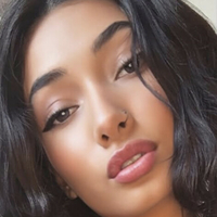 ілувбрібрі Оголені