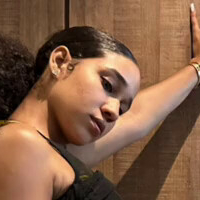 Ісаурі Кальво Оголені