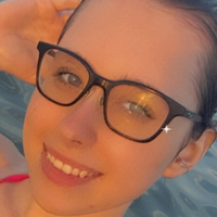 ітсоффіціалюліна Оголені