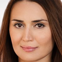 Івана Ніколич Оголені