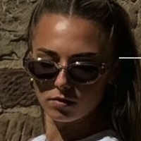 Жана Бек Оголені