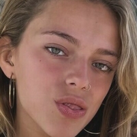 Дженні Серпі Оголені