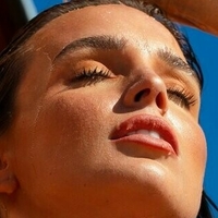 Джуліароммелт Оголені