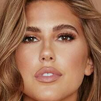 Карадeл Торо Оголені