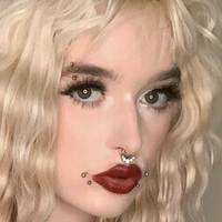 кармалуна Оголені