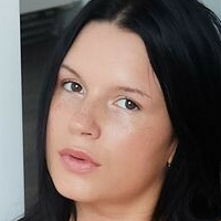 Катарина Ріна Оголені