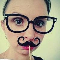 Катя Юнге Оголені