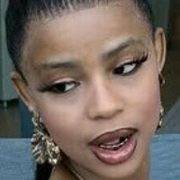 Кеморатіле Купман Оголені