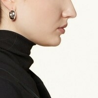 Кляйне Еня Оголені