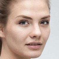 Кристина Убельс Оголені
