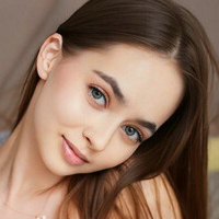 Ланна Монтана Оголені