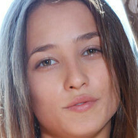 Лайна Мі Оголені