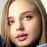 Ліа Ейр Оголені