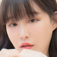 Лі Сноу Оголені