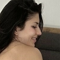 Леоні Лінднер Оголені