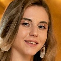Ліана Лак Оголені
