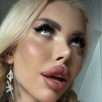 Ліл Медді Оголені