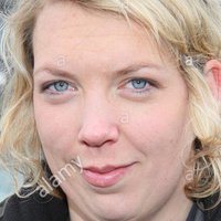 Ліна Бекманн Оголені