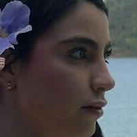 Лінхарес Оголені