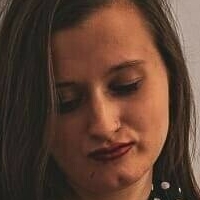 Маленька Седі Спейд Оголені