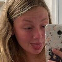 Лавлиеллієра Оголені