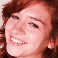 Лусія Урріага Оголені