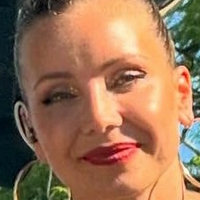 Лусіана Абреу Оголені