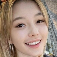 Лунамілліан Оголені