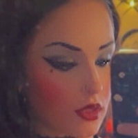 ліндсеянфеймес Оголені