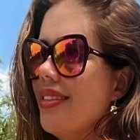 Маріана Ісаза Оголені