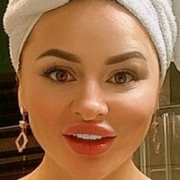 Марина Сливак Фрі Оголені