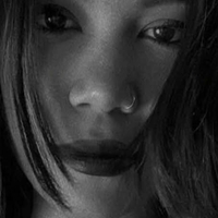 Мей Стокко Оголені