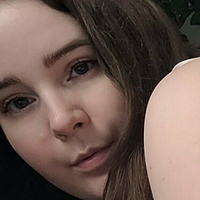 Мелоді Меллоу Оголені