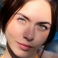 Мерсега Аллардо Оголені