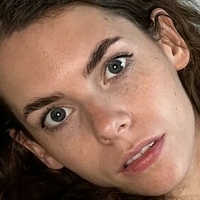 Міа Гілл Оголені